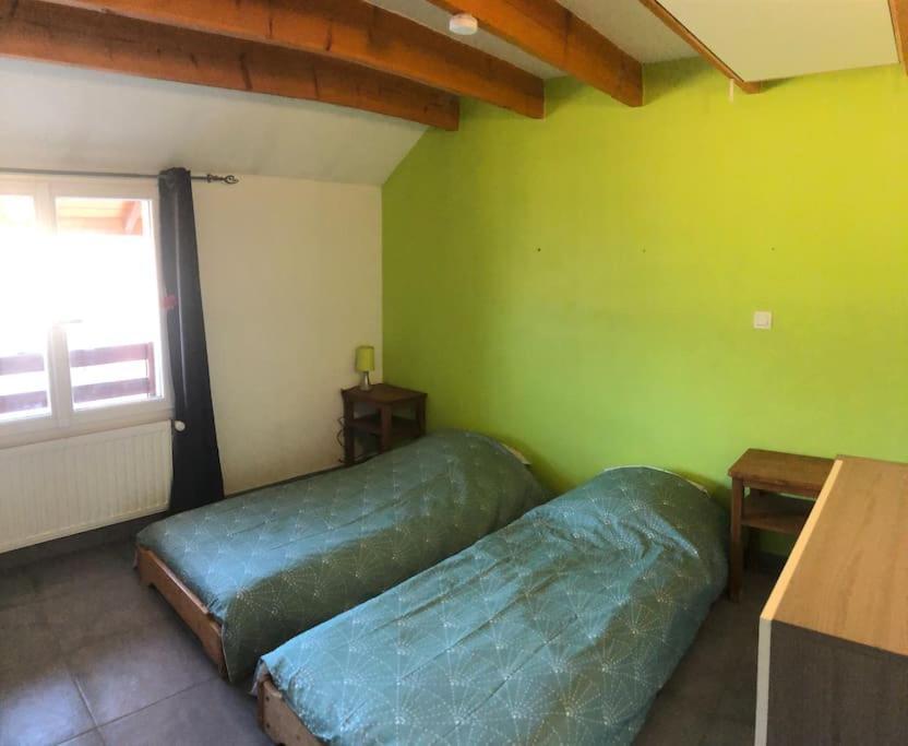 Appartement Familial A Crots Buitenkant foto